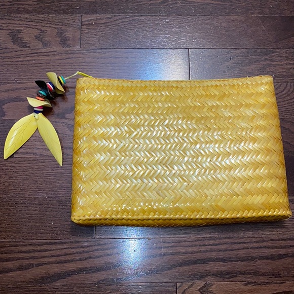 valerie Handbags - Straw clutch